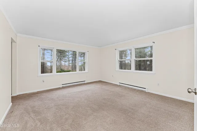 $449,900 | 37 Deer Cliff Road, New Scotland, NY 12186