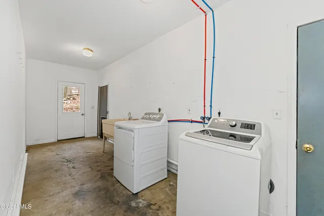 $449,900 | 37 Deer Cliff Road, New Scotland, NY 12186