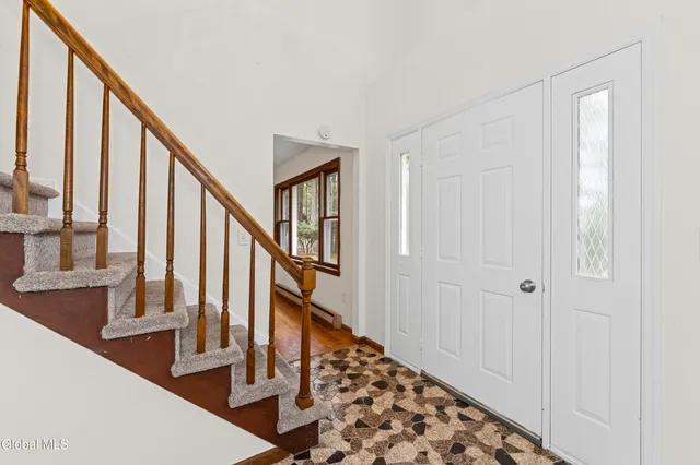 $449,900 | 37 Deer Cliff Road, New Scotland, NY 12186