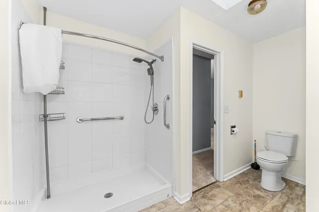 $449,900 | 37 Deer Cliff Road, New Scotland, NY 12186