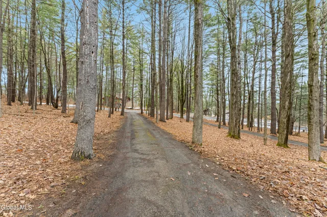 $449,900 | 37 Deer Cliff Road, New Scotland, NY 12186