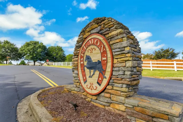 $274,900 | 634 Secretariat Drive, Boiling Springs, SC 29316