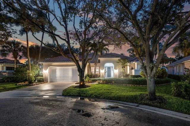 $898,000 | 7580 Red River Road, West Palm Beach, FL 33411