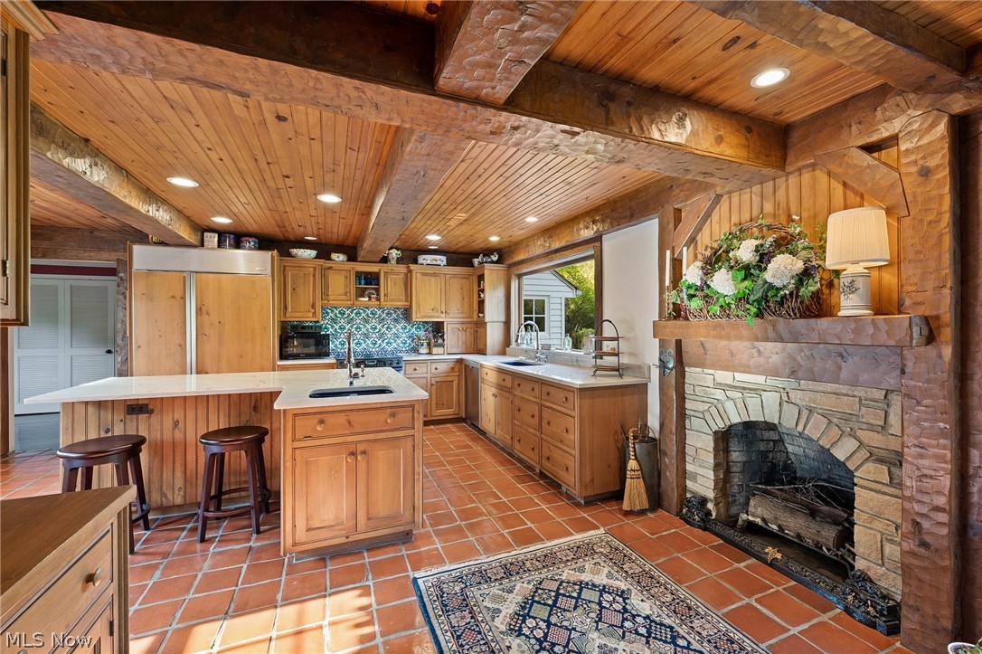 2565 Som Center Road Hunting Valley, OH 44022 - Photo 9 of 28 Gallery Image 9