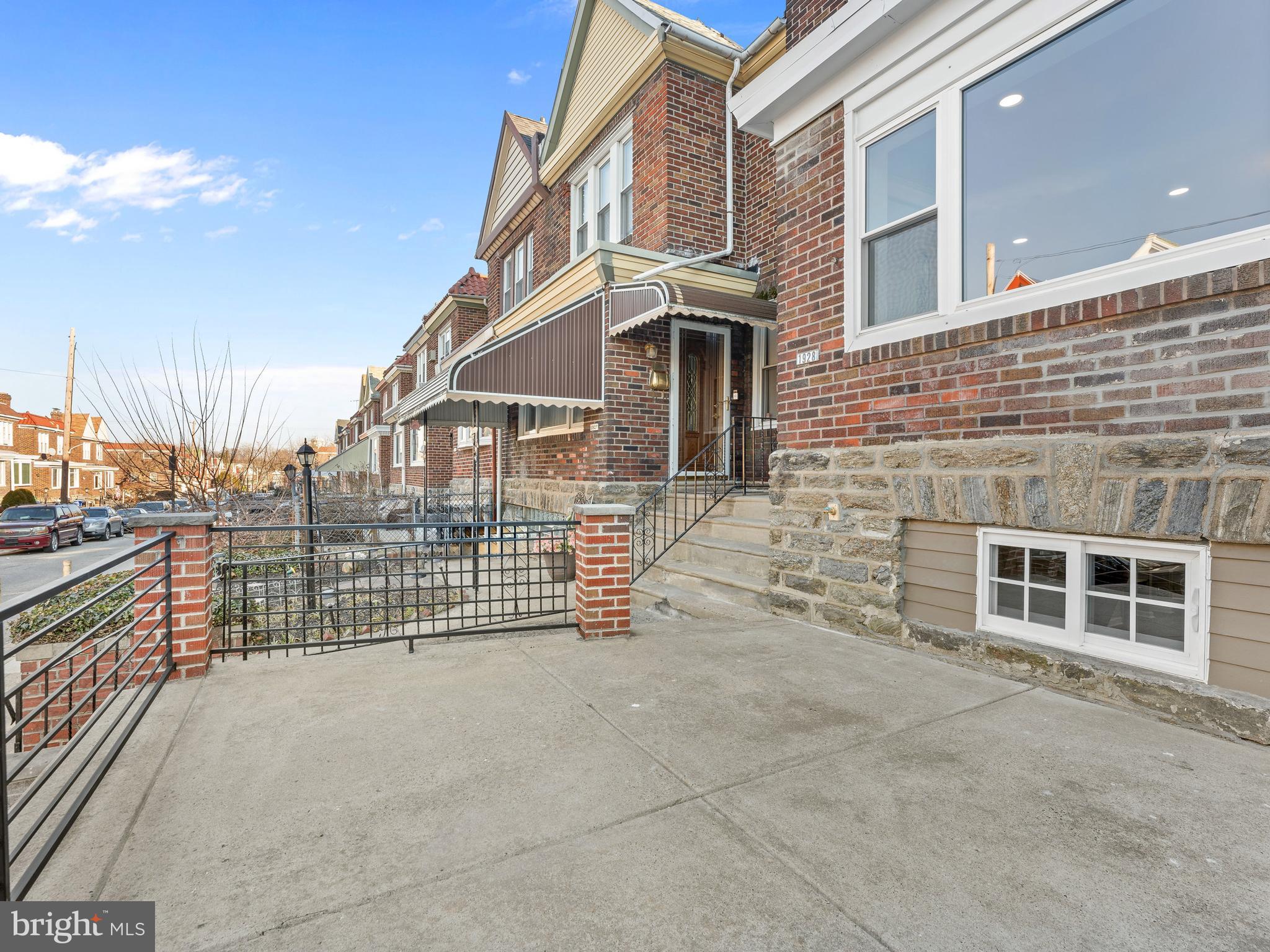 1928 Ashley Road Philadelphia, PA 19138 - Photo 3 of 30 Gallery Image 3