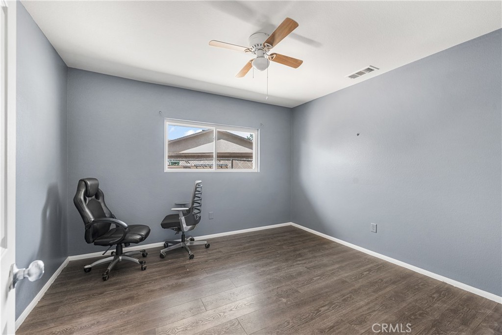 12579 Kewanna Road Apple Valley, CA 92308 - Photo 25 of 35 Gallery Image 25