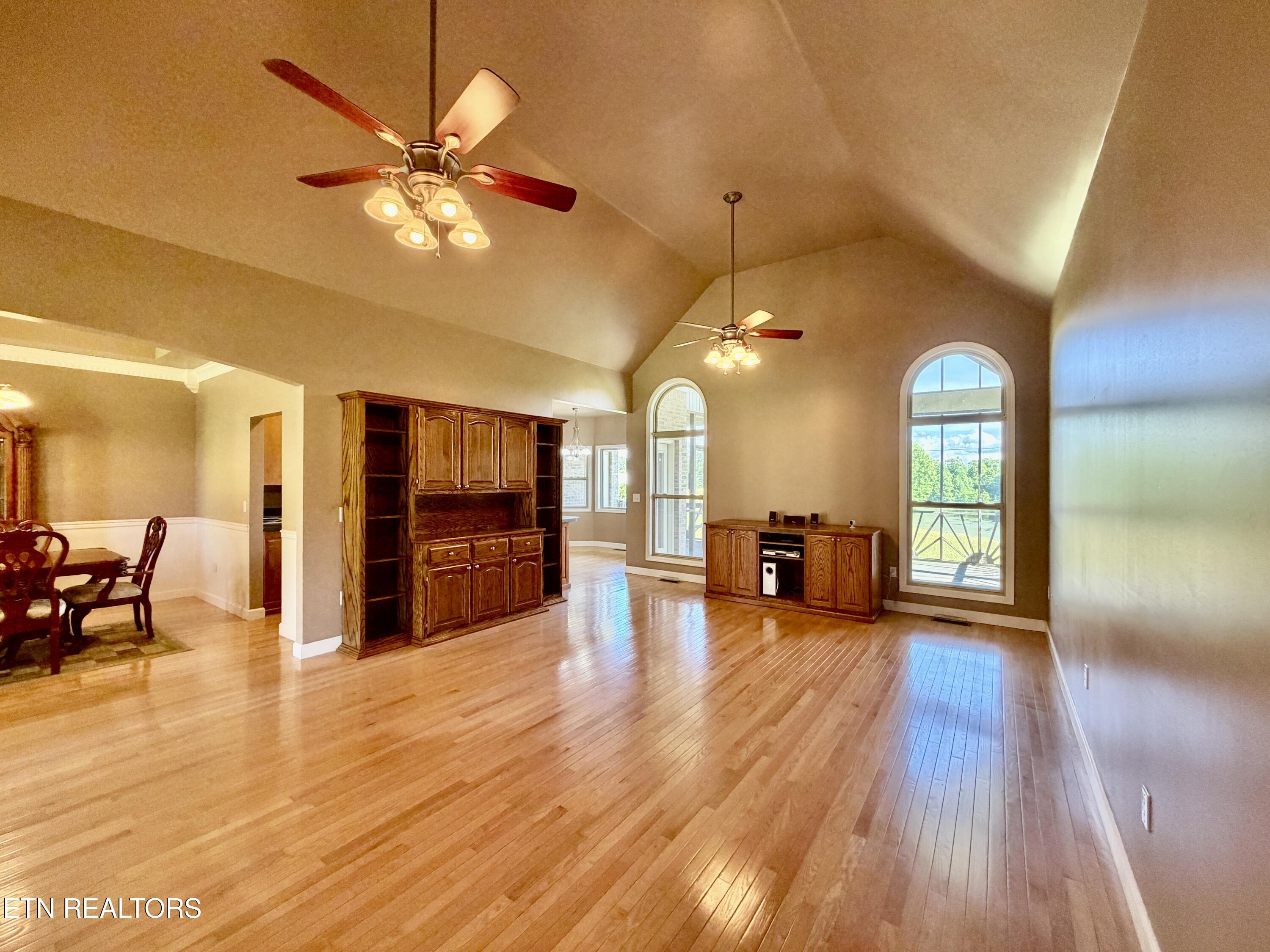 1770 Buffalo Road Oneida, TN 37841 - Photo 13 of 57 23