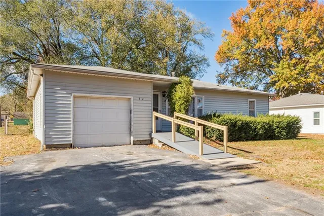 $104,500 | 312 Leona Street, Concordia, MO 64020