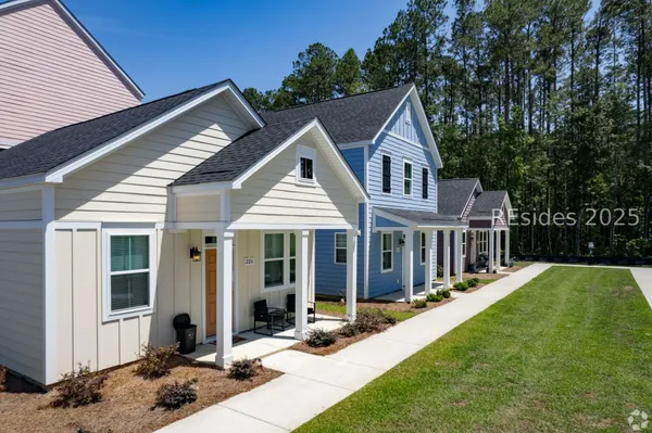 $1,970 | 103 Sandlapper Drive, Unit HATTERAS, Hardeeville, SC 29927