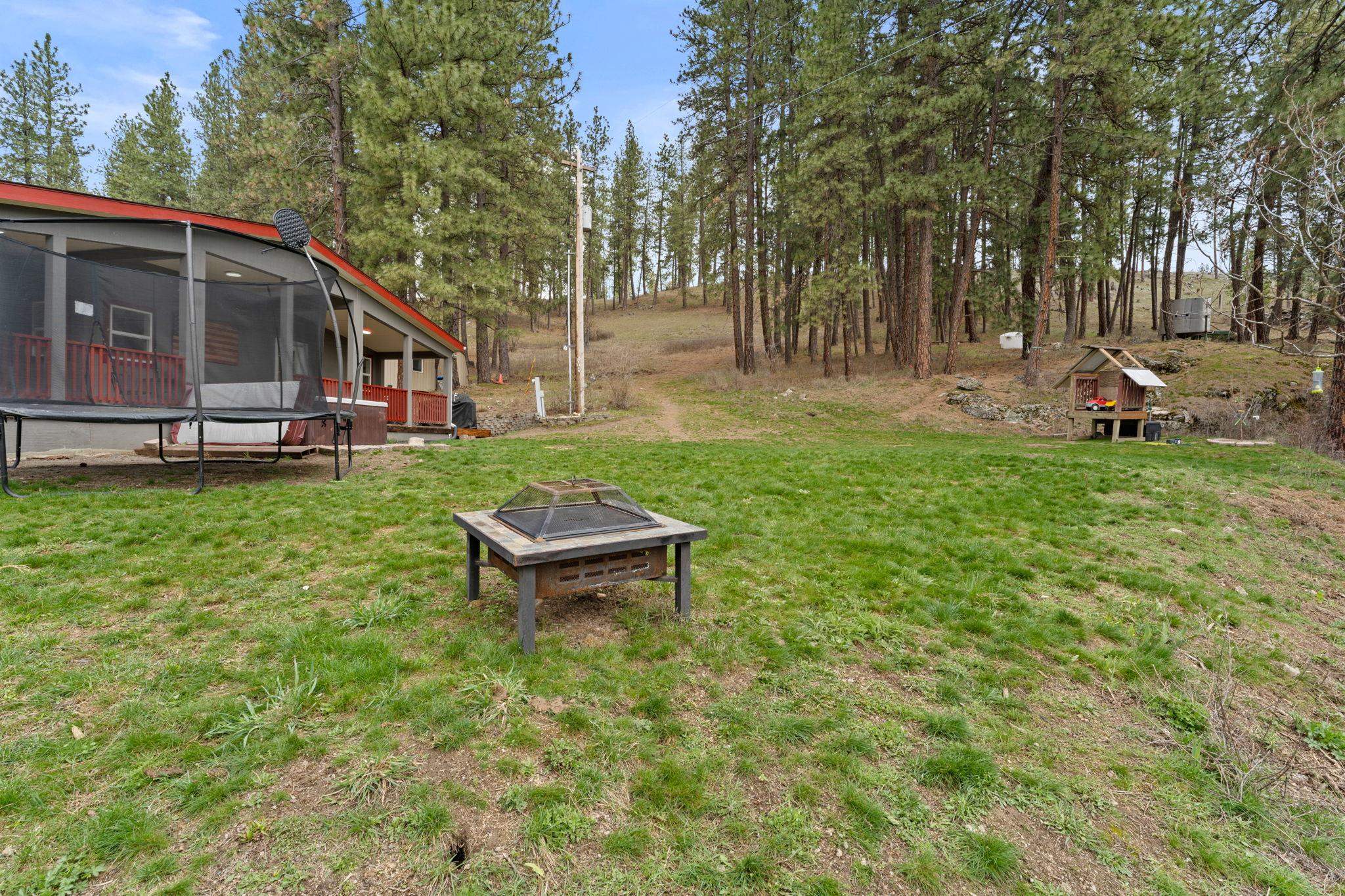 15211 East Cooper Road Mead, WA 99021 - Photo 33 of 50