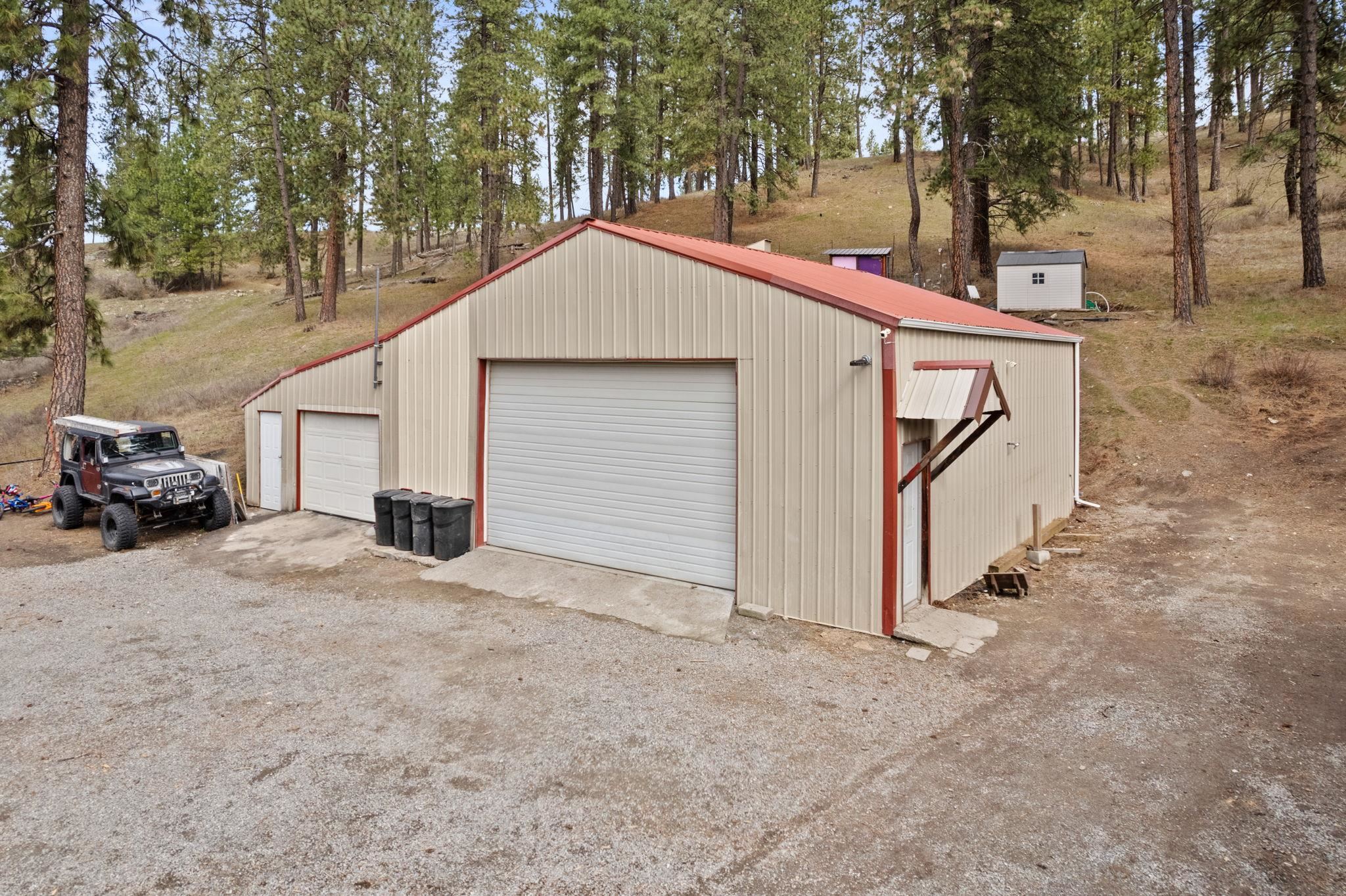 15211 East Cooper Road Mead, WA 99021 - Photo 40 of 50