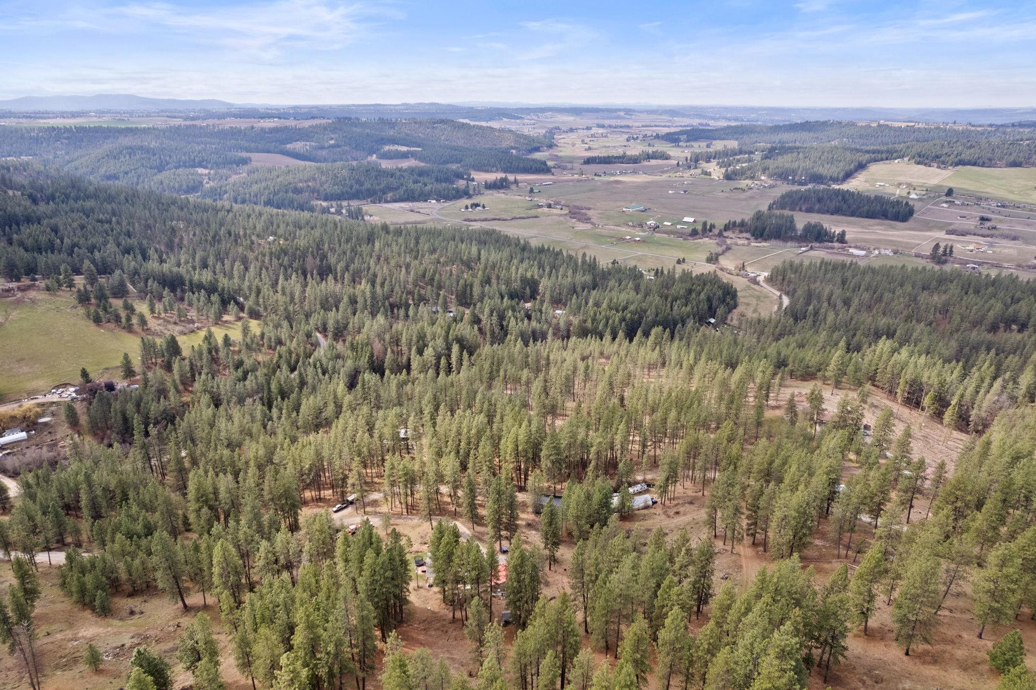 15211 East Cooper Road Mead, WA 99021 - Photo 46 of 50