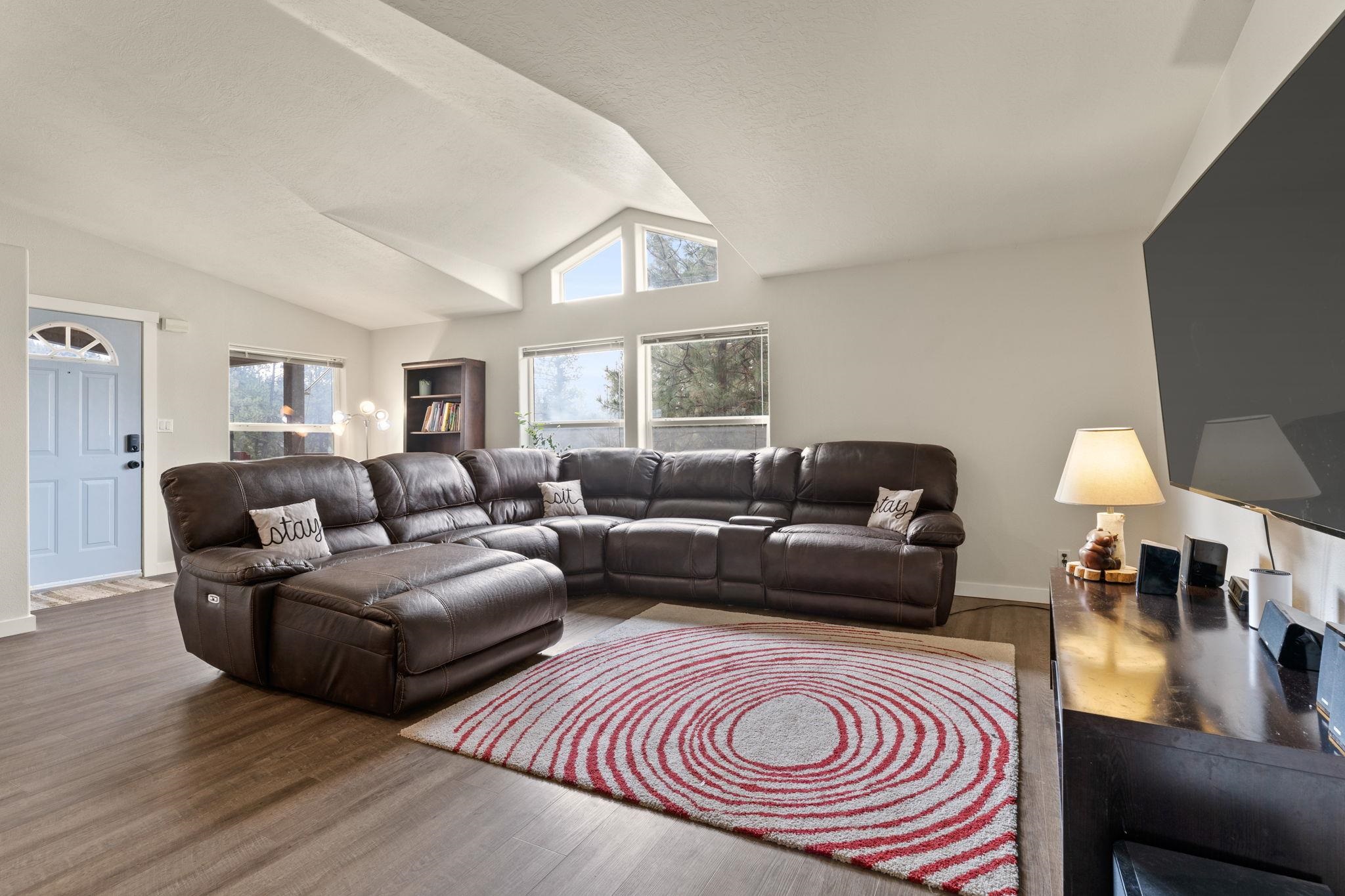 15211 East Cooper Road Mead, WA 99021 - Photo 6 of 50