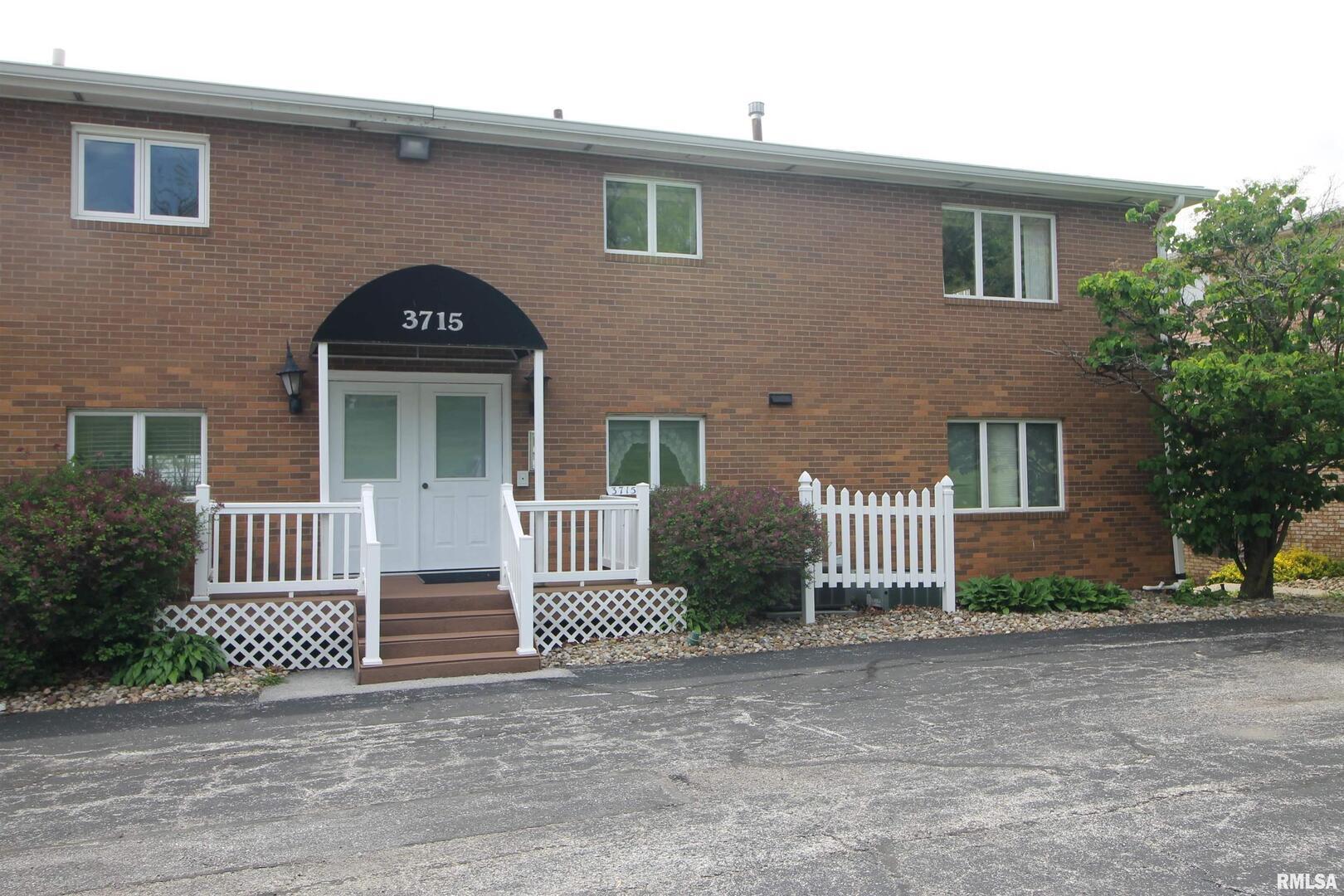 3715 35th Street, Unit 4 Moline, IL 61265 - Photo 2 of 17