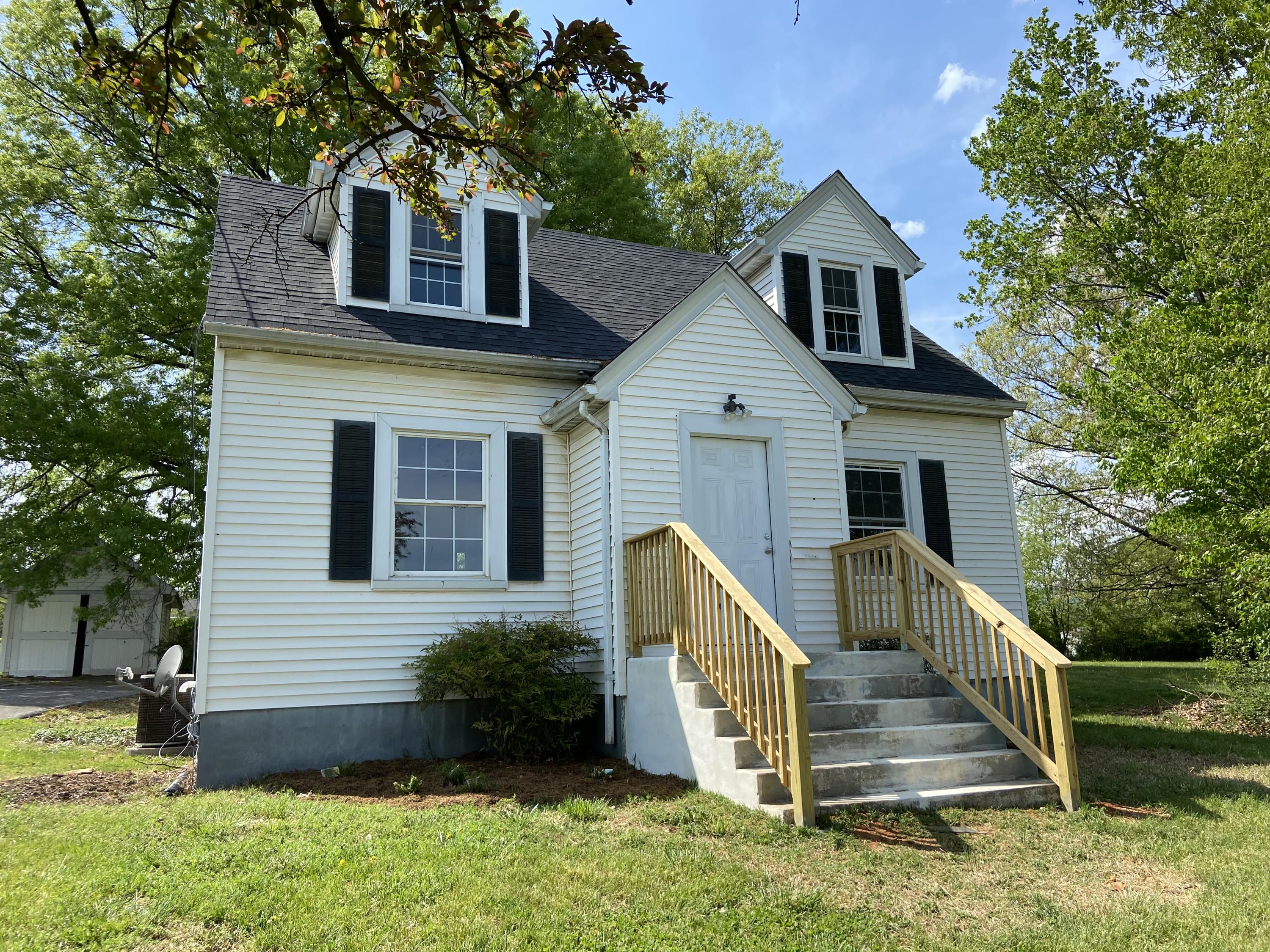 2205 12 O'clock Knob Road Salem, VA 24153 - Photo 33 of 33 IMG_4243