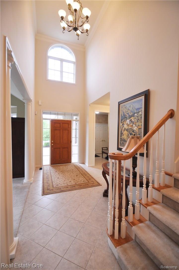 2929 Birnam Court Rochester, MI 48306 - Photo 3 of 38 DSC_3499.JPG