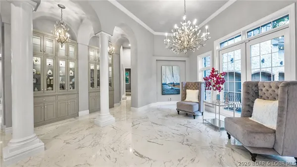 $2,690,000 | 348 Cedar Crest Drive, Lake Ozark, MO 65049