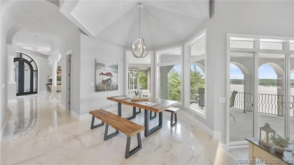 $2,690,000 | 348 Cedar Crest Drive, Lake Ozark, MO 65049