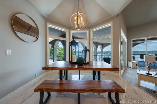 $2,690,000 | 348 Cedar Crest Drive, Lake Ozark, MO 65049