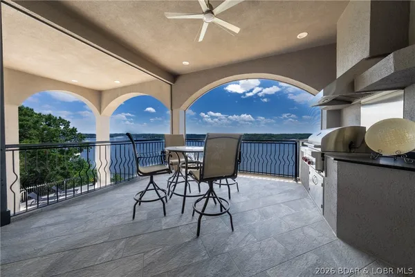 $2,690,000 | 348 Cedar Crest Drive, Lake Ozark, MO 65049