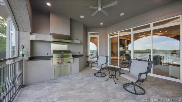 $2,690,000 | 348 Cedar Crest Drive, Lake Ozark, MO 65049