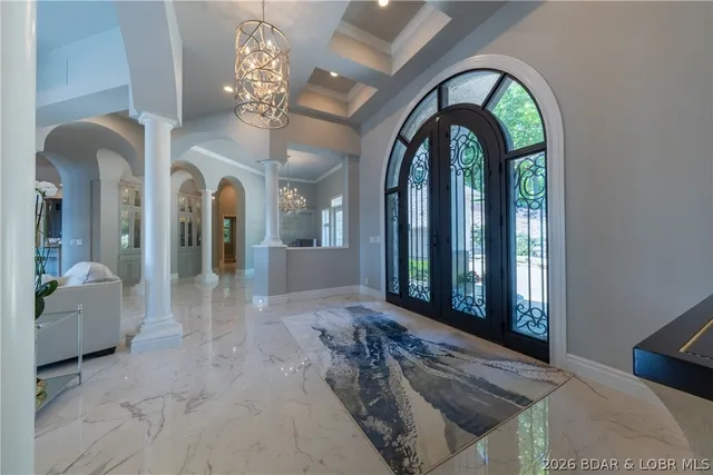 $2,690,000 | 348 Cedar Crest Drive, Lake Ozark, MO 65049
