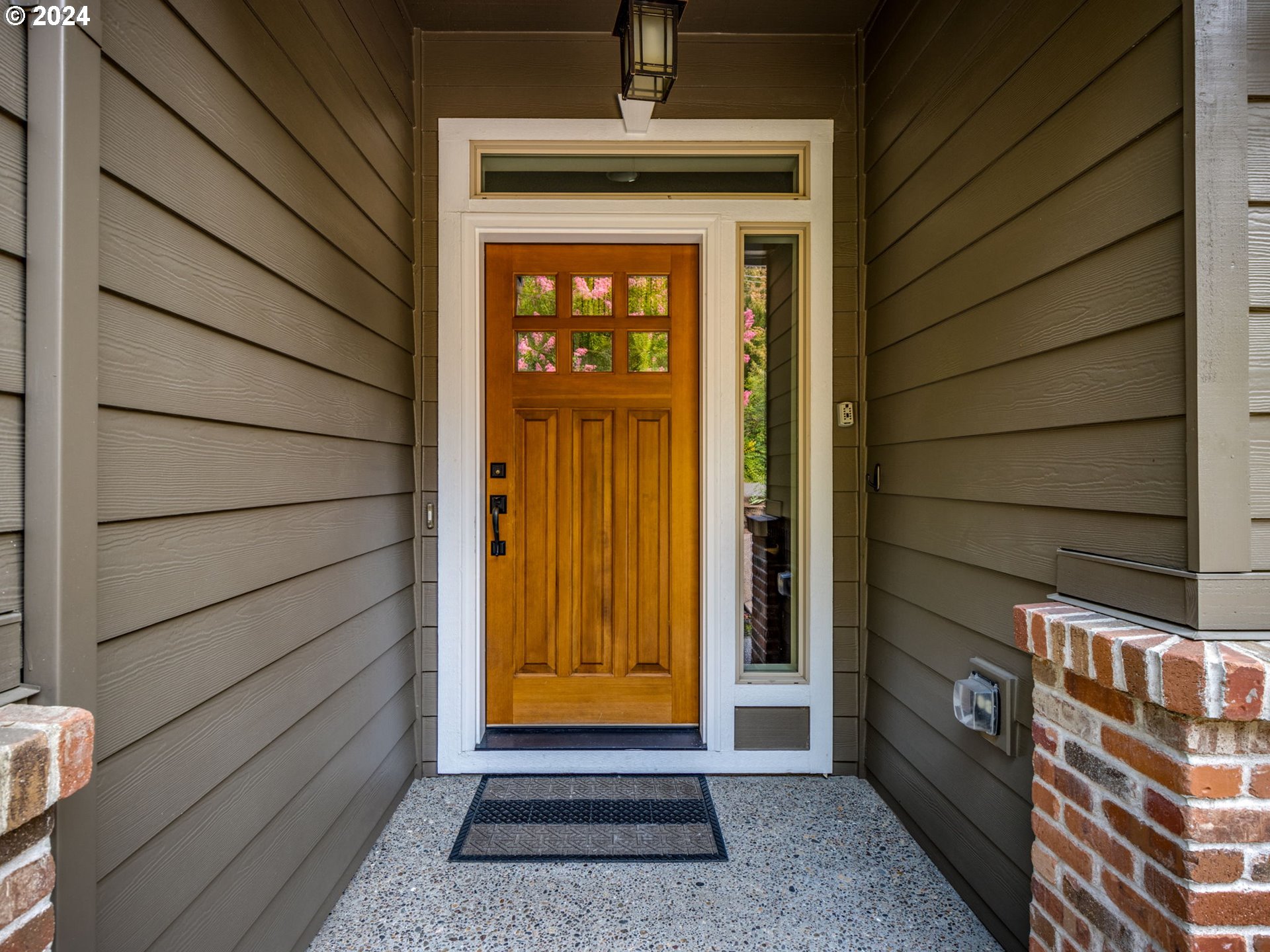 5316 Lower Drive Lake Oswego, OR 97035 - Photo 2 of 25 a view of front door of house