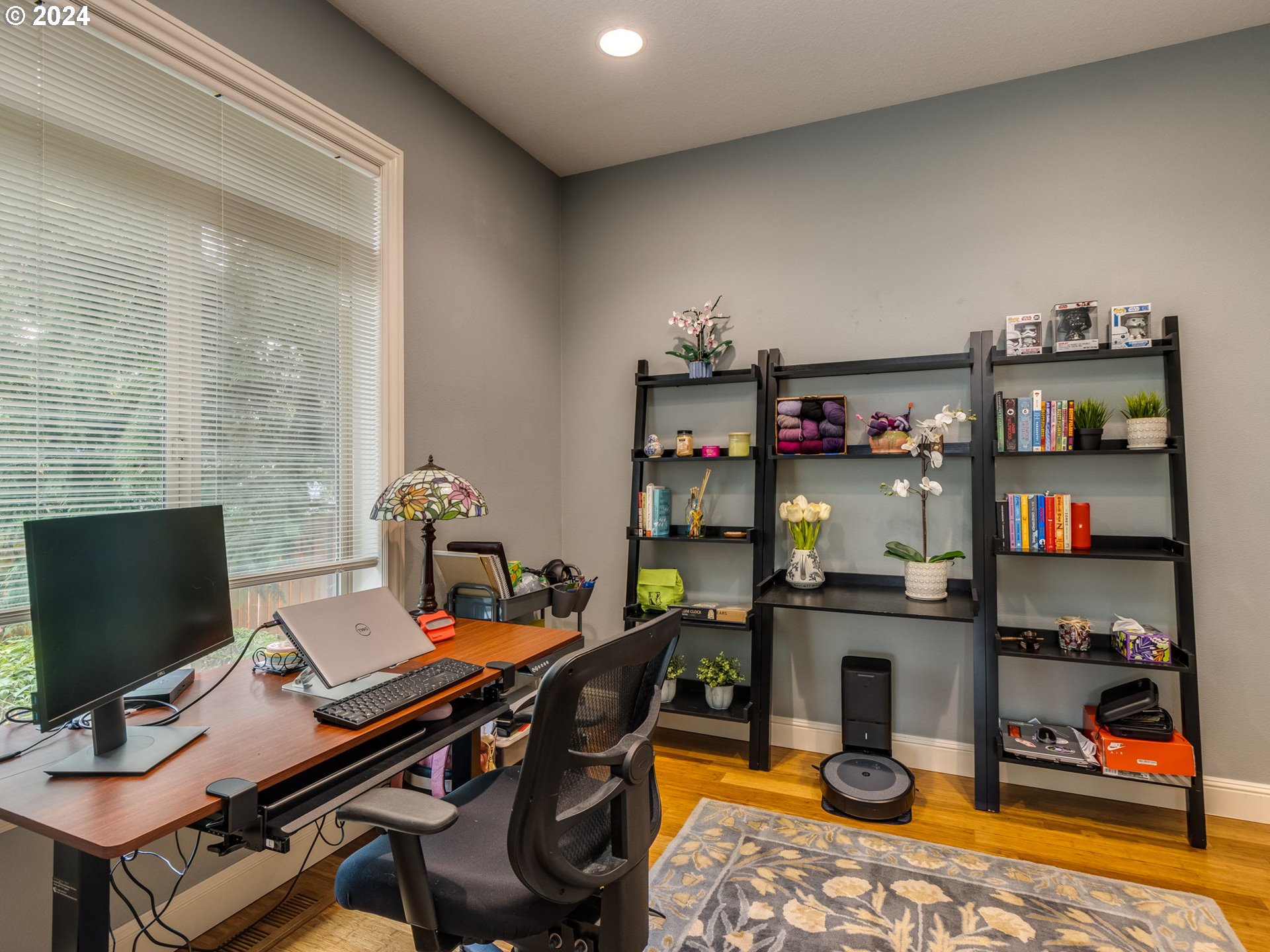 5316 Lower Drive Lake Oswego, OR 97035 - Photo 10 of 25 a view of a workspace with furniture