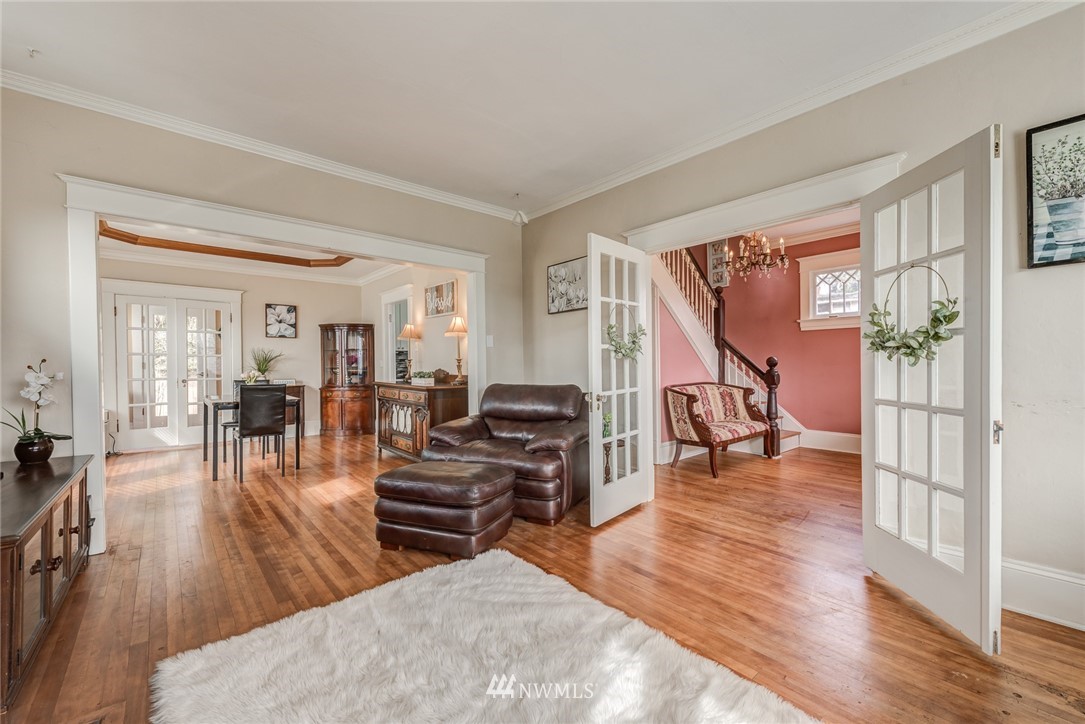 3926 High Street Everett, WA 98201 - Photo 6 of 39 a living room with furniture and a wooden floor