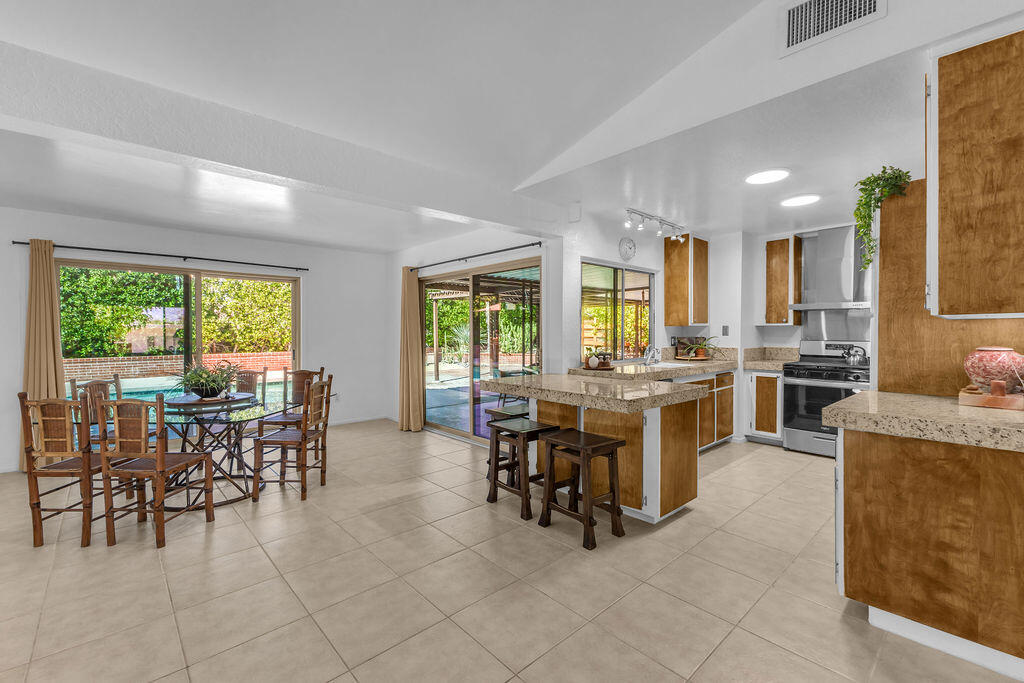 71521 Halgar Road Rancho Mirage, CA 92270 - Photo 4 of 31 IMG_0381