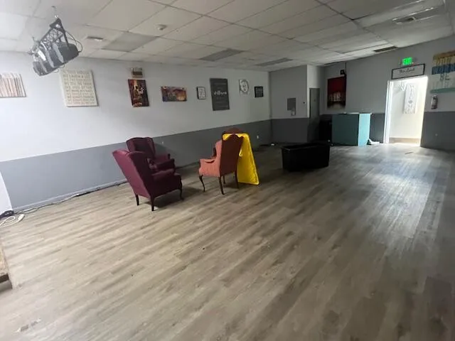 $2,300 | 1001 West Jasmine Drive, Unit A, Lake Park, FL 33403