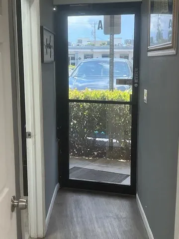 $2,300 | 1001 West Jasmine Drive, Unit A, Lake Park, FL 33403