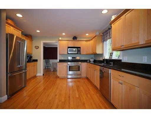 2 Virginia Road Burlington, MA 01803 - Photo 4 of 29 Gallery Image 4
