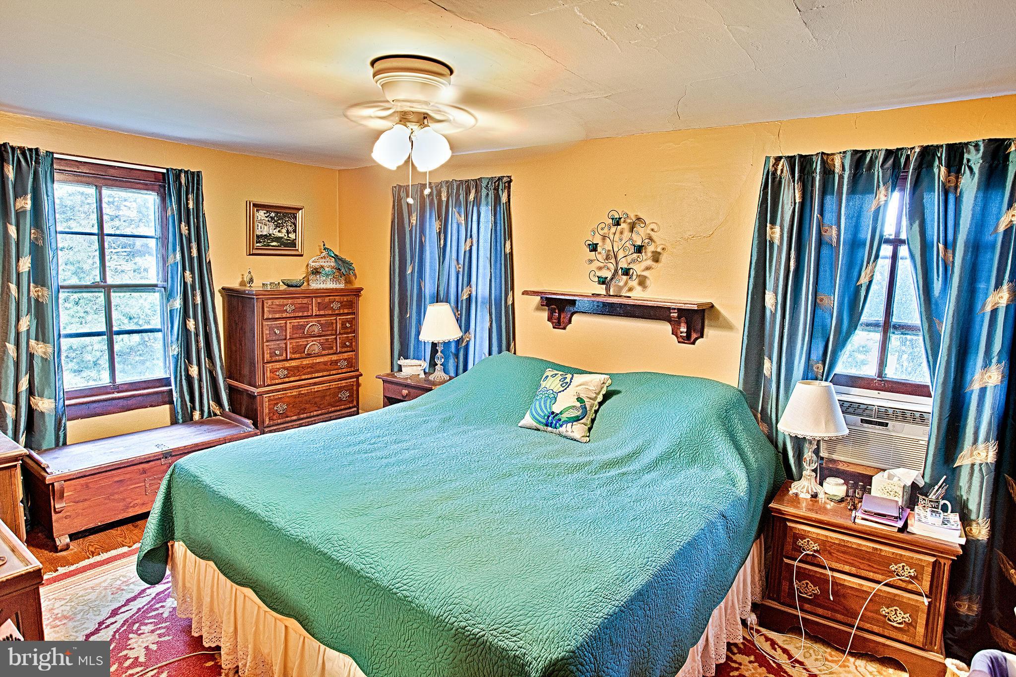 16614 Clarkes Gap Road Leesburg, VA 20176 - Photo 9 of 22 Bedroom (Master)