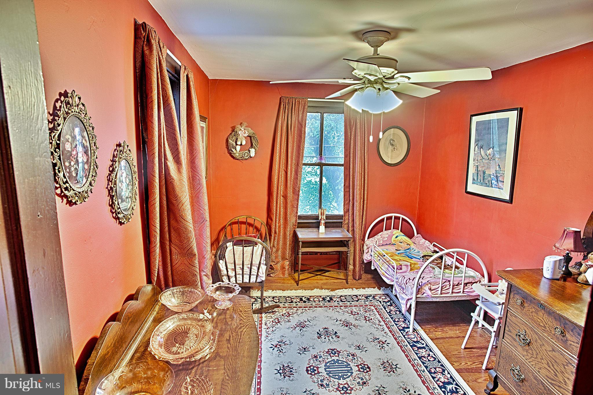 16614 Clarkes Gap Road Leesburg, VA 20176 - Photo 10 of 22 Bedroom