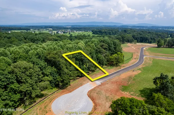 $110,000 | 1016 Sophie Drive, Greenback, TN 37742
