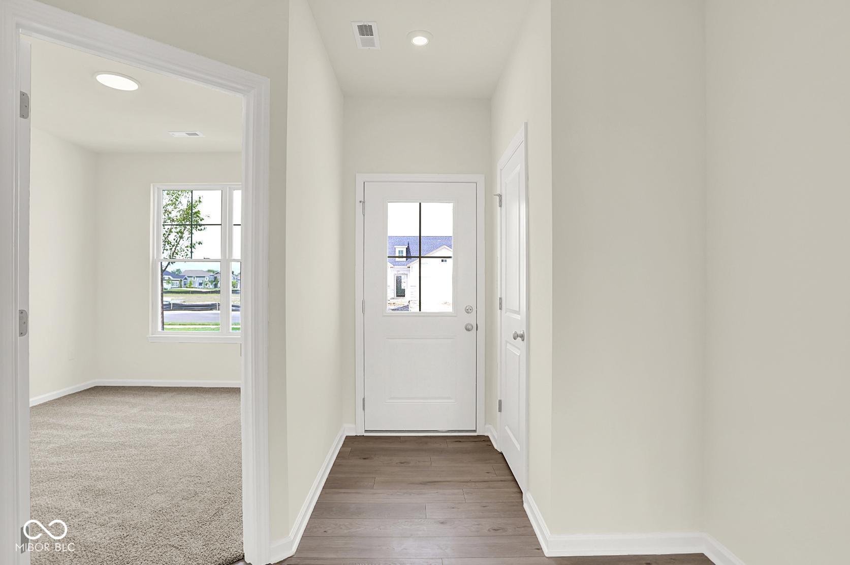 2053 Frost Line Lane Greenfield, IN 46140 - Photo 2 of 34