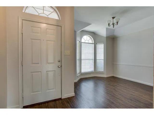 $2,350 | 1414 Stella Drive, Lewisville, TX 75067