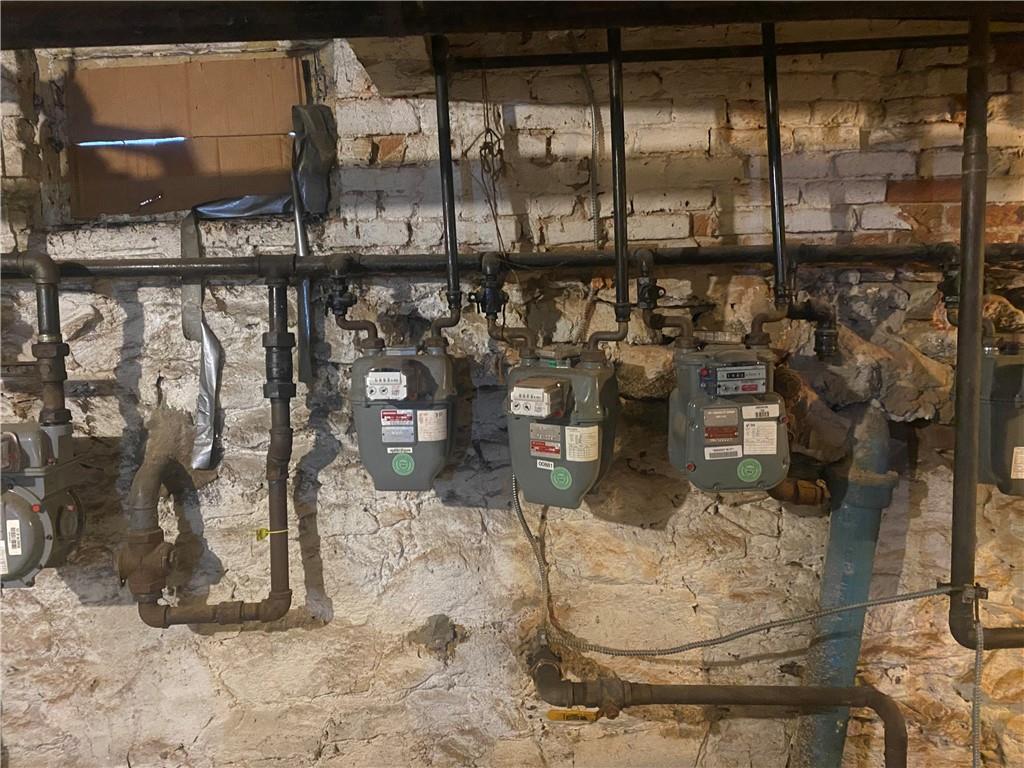 168 Bleecker Street Brooklyn, NY 11221 - Photo 18 of 18 a bunch of bottles sitting on a table