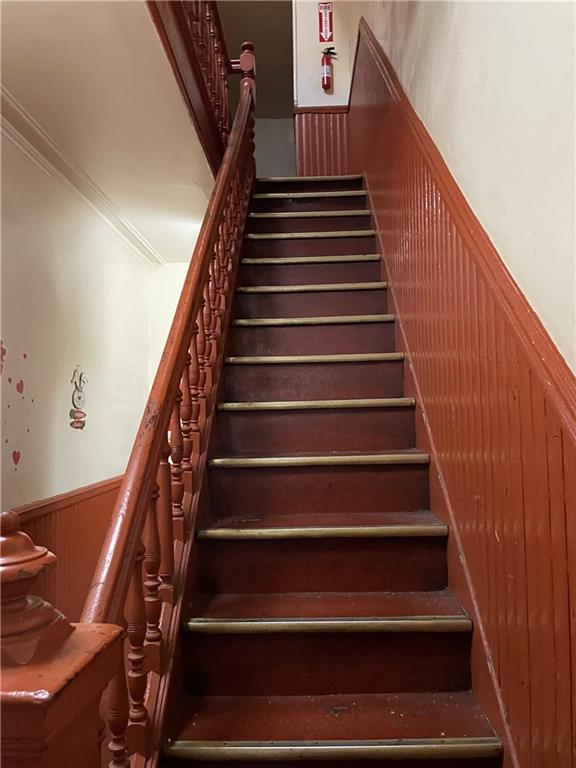 168 Bleecker Street Brooklyn, NY 11221 - Photo 6 of 18 a view of entryway