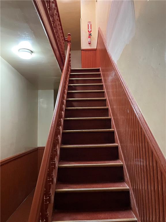 168 Bleecker Street Brooklyn, NY 11221 - Photo 9 of 18 a view of entryway