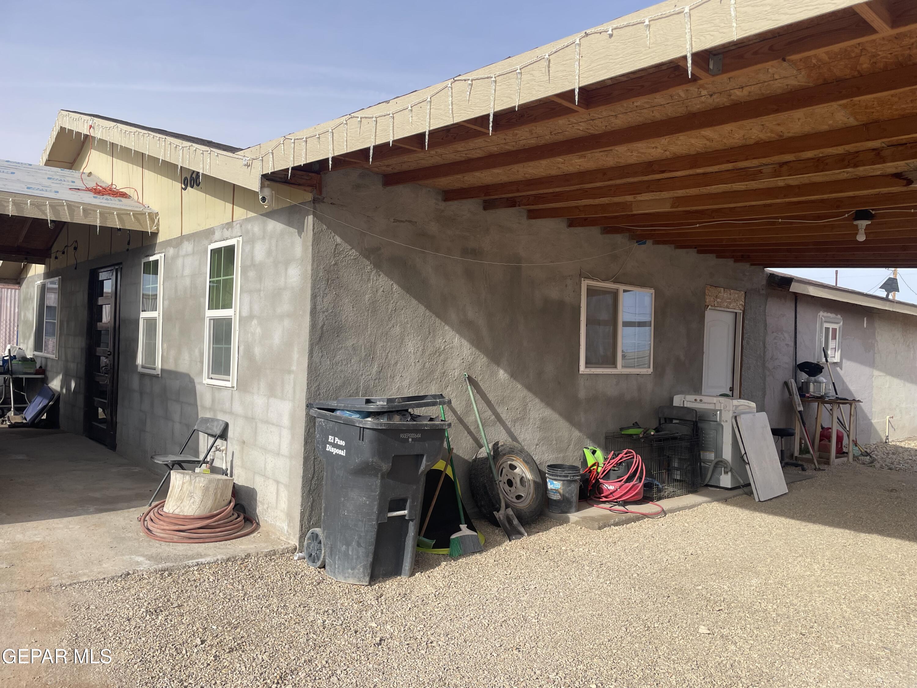 966 Traymore Road El Paso, TX 79928 - Photo 26 of 27 a view of a livingroom with furniture