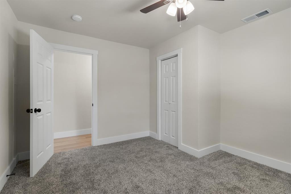 112 Inman Street Denton, TX 76205 - Photo 29 of 36