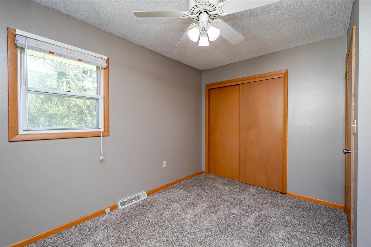 3128 Sandy Beach Road Northeast Solon, IA 52333 - Photo 13 of 31 Gallery Image 13