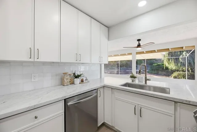 $3,995 | 12209 Casero Place, San Diego, CA 92128