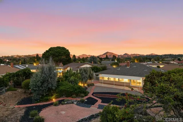 $3,995 | 12209 Casero Place, San Diego, CA 92128