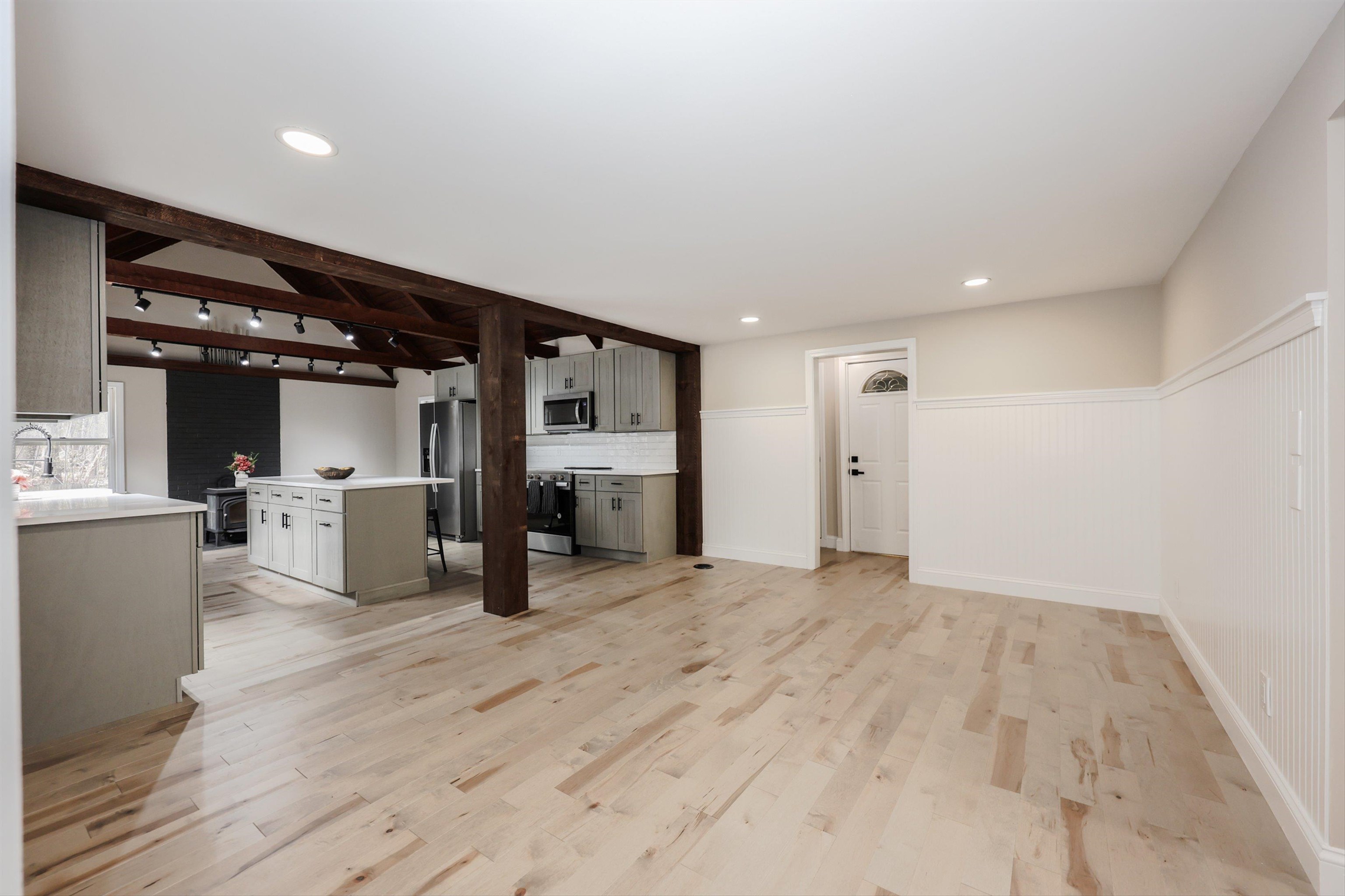 123 Prospect Hill Road Hancock, NH 03449 - Photo 14 of 54