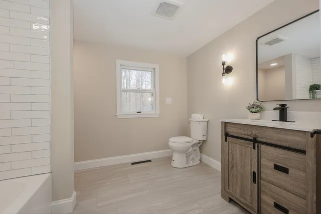 $569,900 | 123 Prospect Hill Road, Hancock, NH 03449