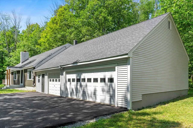 $569,900 | 123 Prospect Hill Road, Hancock, NH 03449