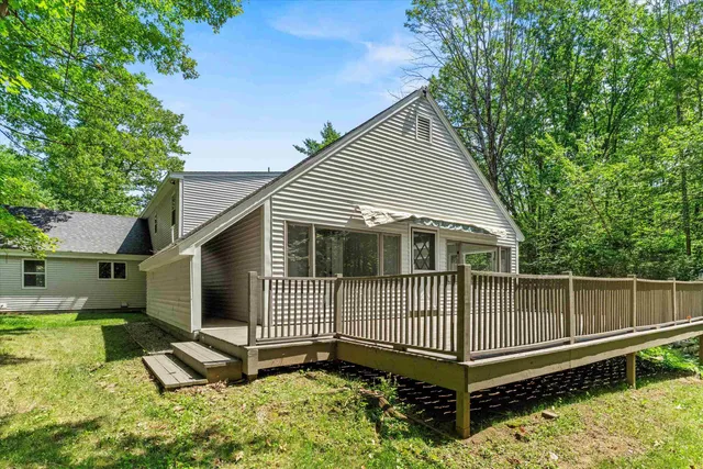 $569,900 | 123 Prospect Hill Road, Hancock, NH 03449